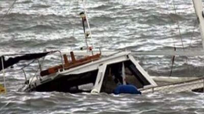 Tunus'ta göçmenleri taşıyan tekne battı!