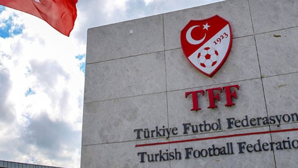 TFF'de Fenerbahçe istifası
