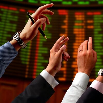 Batan geminin mallarına bir garip hücum!