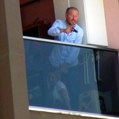 Velayet dehşeti! Rehin alıp vurdu!