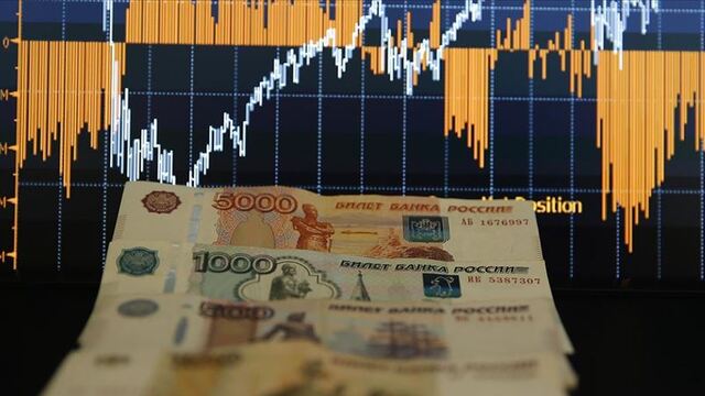 "Rus bankalarının kârı rekor düzeye geriledi"