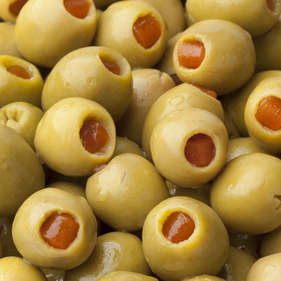 Beyin ameliyatı sırasında zeytin dolması yaptı