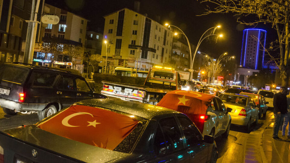 Terminale sadece askerler alınacak