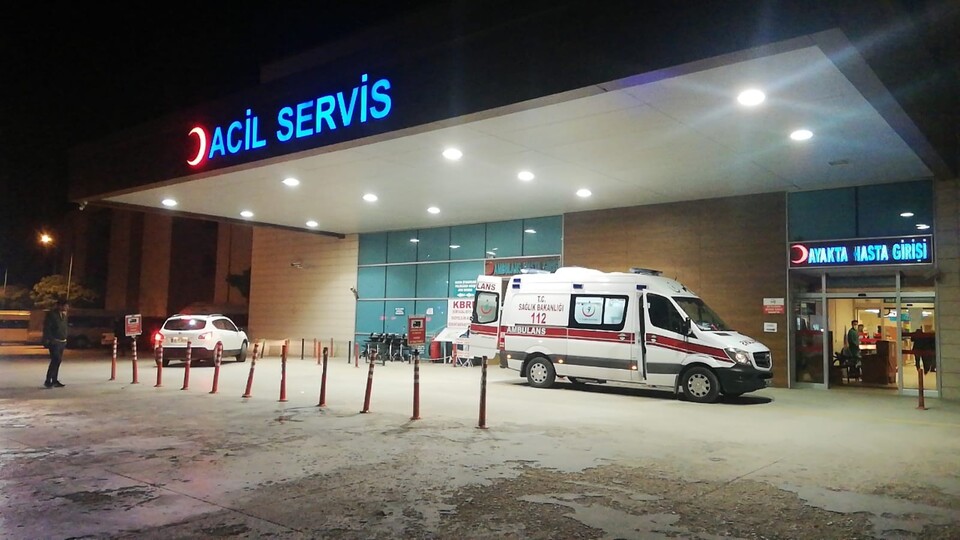 Korkunç kaza! TIR'a çarpan motosikletli öldü!