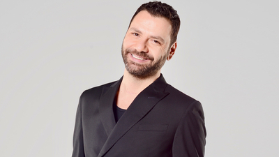 'Hoşgeldin'i tekrar yorumladı