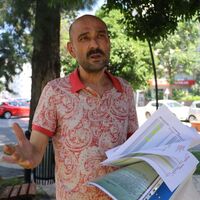 Eşi altınları ve çocukları alıp kaçtı!