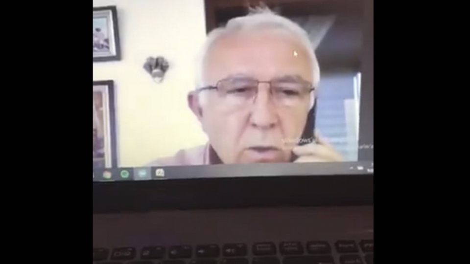 Online sınavda porno şoku!