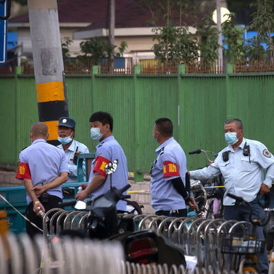 Pekin'de ikinci dalga paniği!