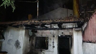 Uşak'ta tek katlı evde korkutan yangın