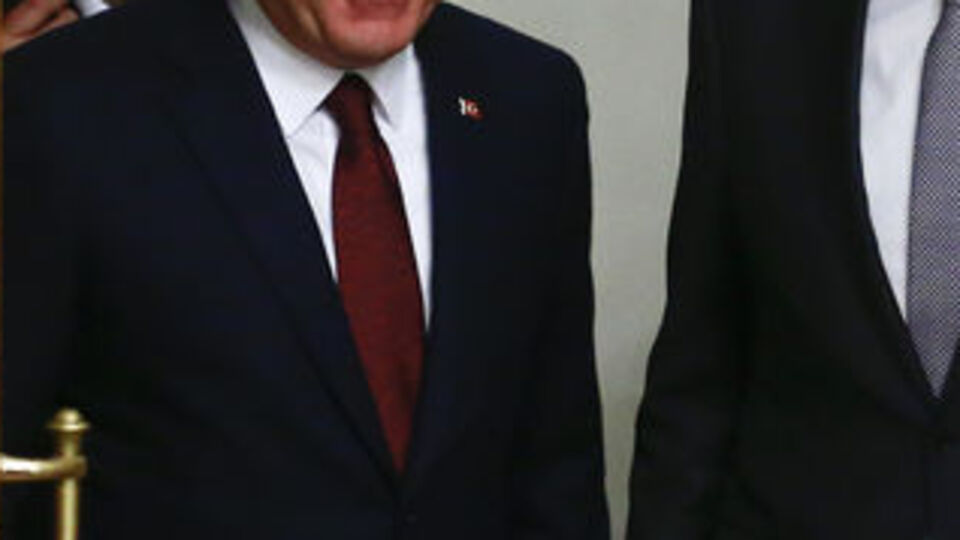 Çavuşoğlu ile Lavrov telefonda görüştü