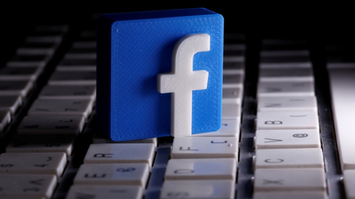 'Facebook 'bağımlılık' satıyor'