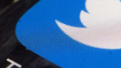 Suudlu futbolcuya paylaşım gözaltısı