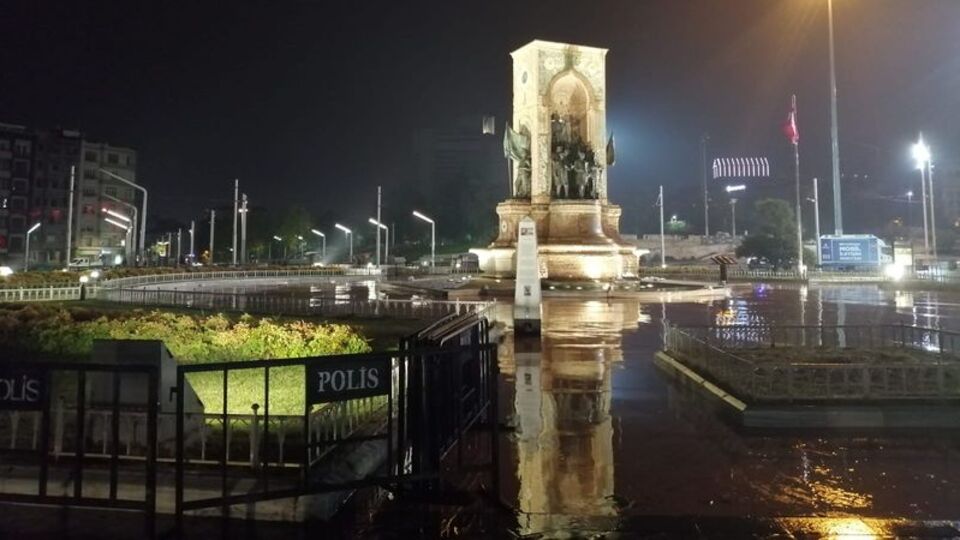 Beklenen yağmur İstanbul'da etkili oldu