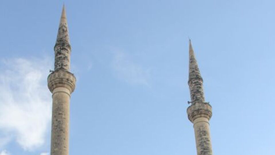 Adana'da camilerden bu anons yapılıyor