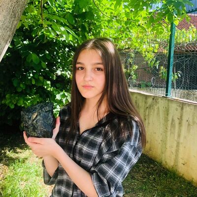 Ailesiyle piknik yaparken buldu "O bölgede tekti"