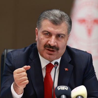 Bakan Koca: Virüsle maskesiz mücadele edemeyiz