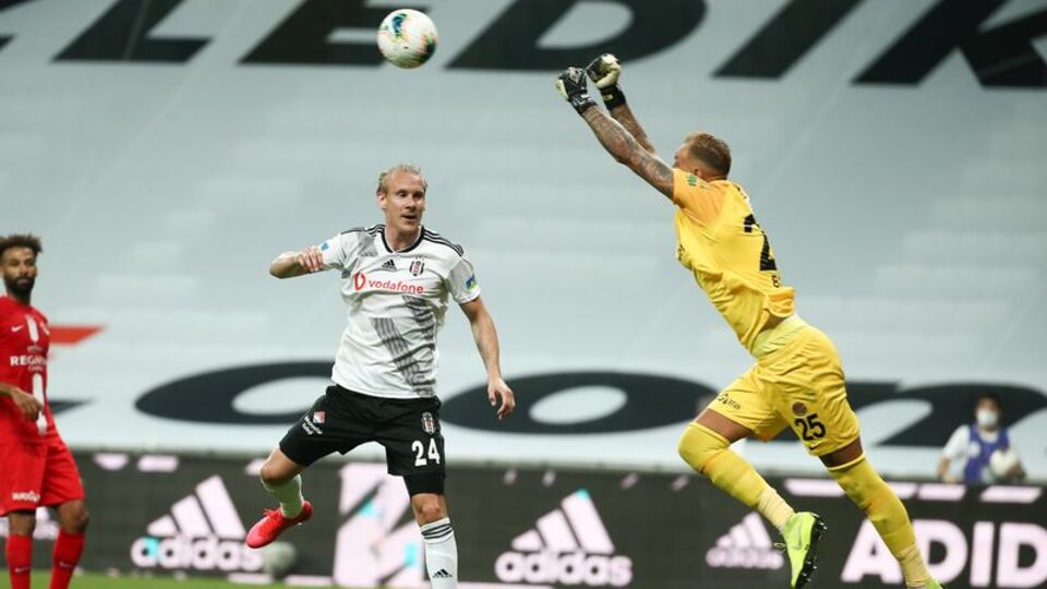 Beşiktaş'ta Vida şoku!