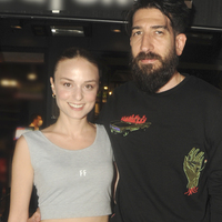 Sevgilisinin ailesi ile tanıştı