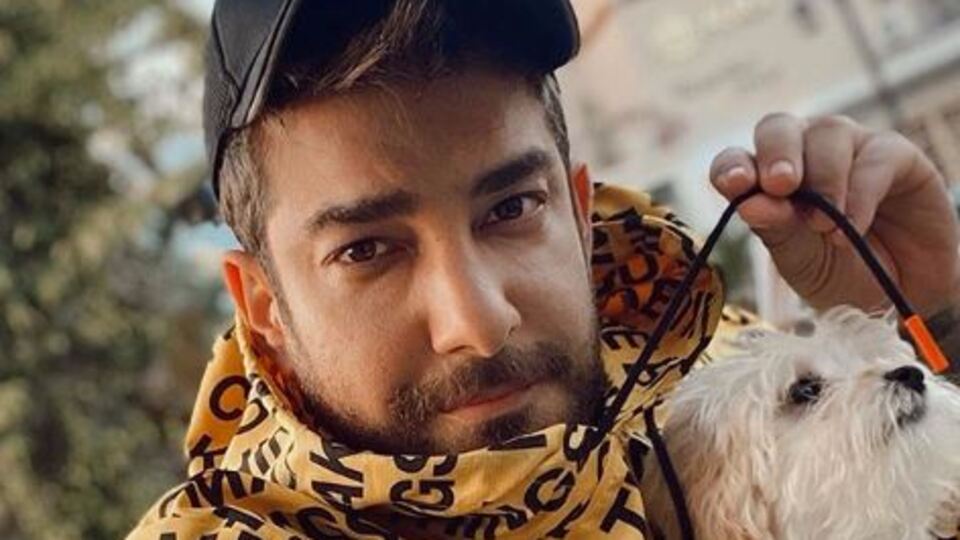 Enis Arıkan kimdir?