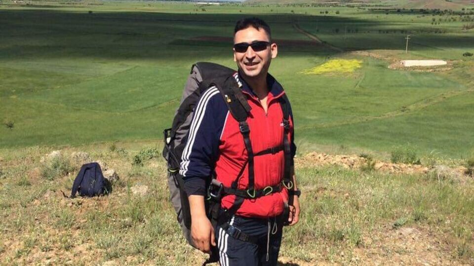 Paraşütle eğitim uçuşu yapan astsubaydan acı haber!