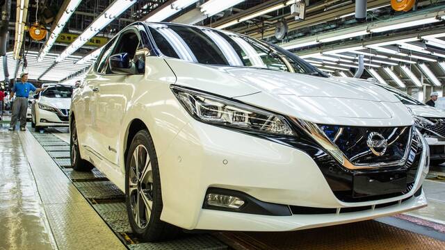 Nissan üretime ara veriyor