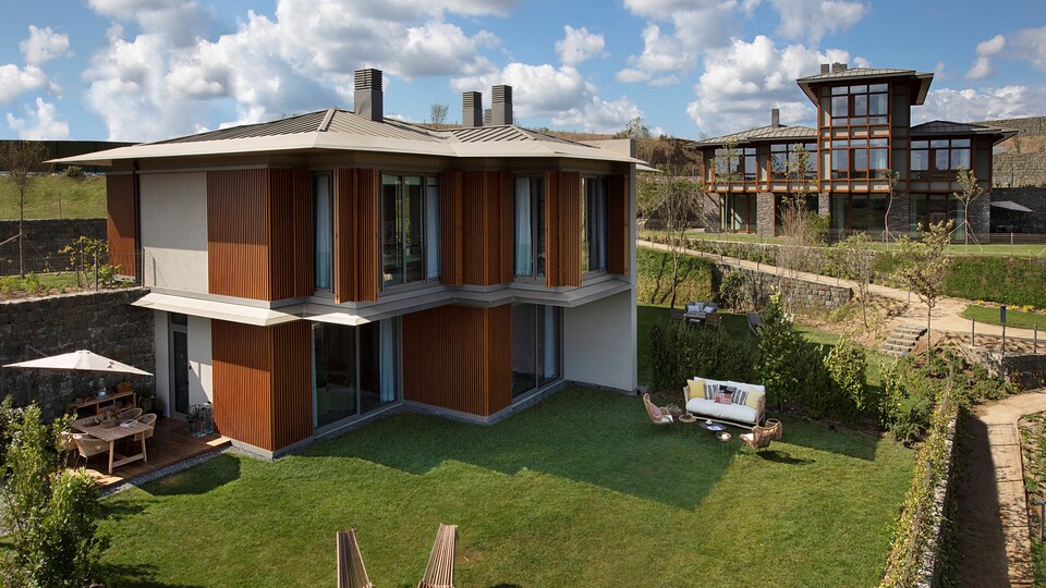 Taksitli ödemeleri 2 yıl erteledi