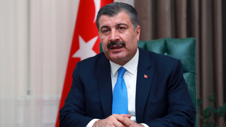 Koronavirüs salgınında yeni vaka sayısı 1214
