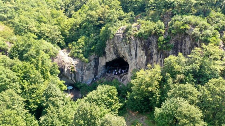 Anadolu'nun en eski altın eşyaları çömleğin içinde bulundu