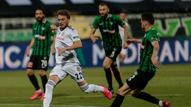 Ljajic seriye bağladı