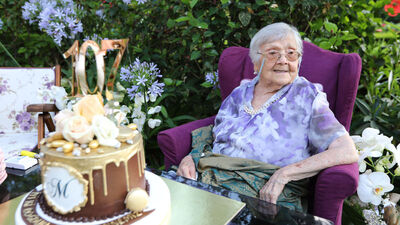 Muazzez İlmiye Çığ 107 yaşına girdi