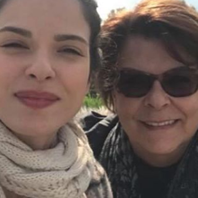 "Babalar Günü'n kutlu olsun anne"