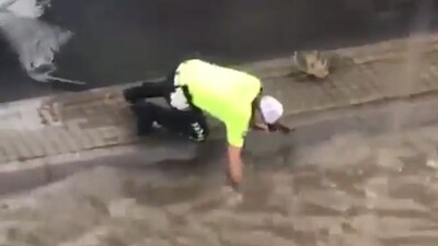 Yaptığıyla gönülleri fethetti!