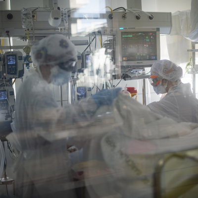 Koronavirüs salgınında yeni vaka sayısı 1212