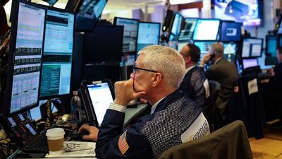 Yeni hafta dalgalı bir seyirle başladı