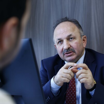 Bilim Kurulu Üyesi aşı için tarih verdi!