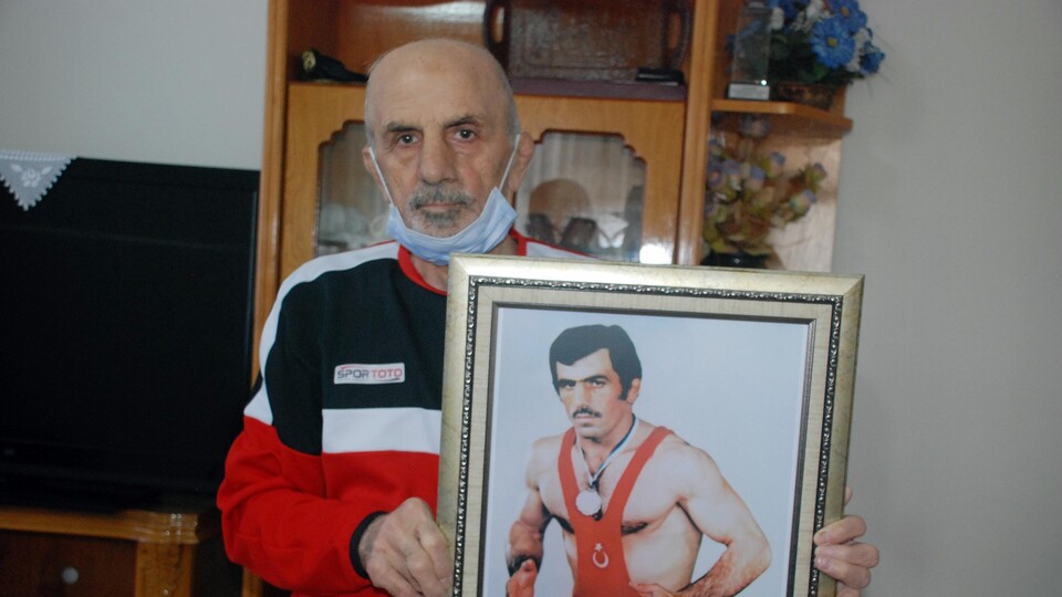 Vehbi Akdağ, hayatını kaybetti