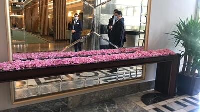 Meclis'i gül kokuları sardı