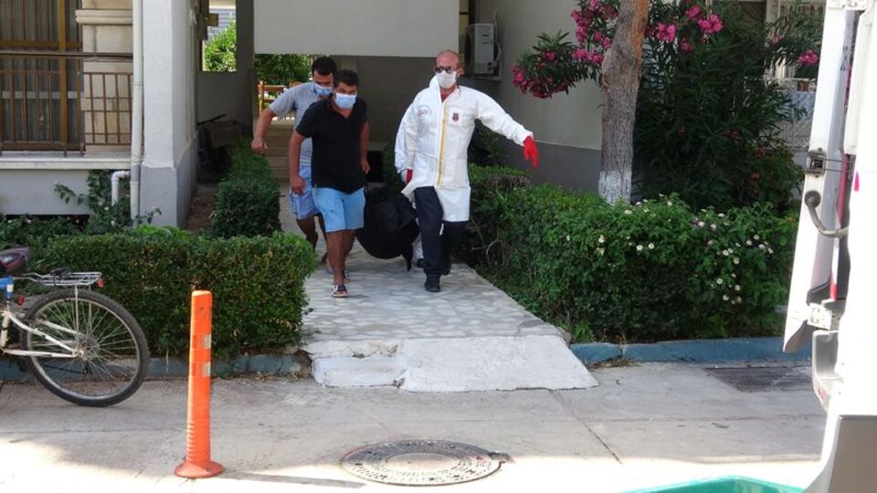 Mersin'de şüpheli ölüm