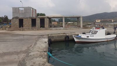 Gökçeada Belediyesi'nin yapıları mühürlendi