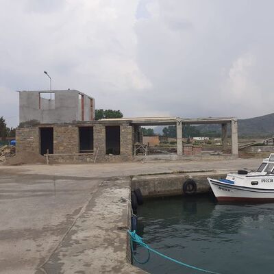 Gökçeada Belediyesi'nin yapıları mühürlendi