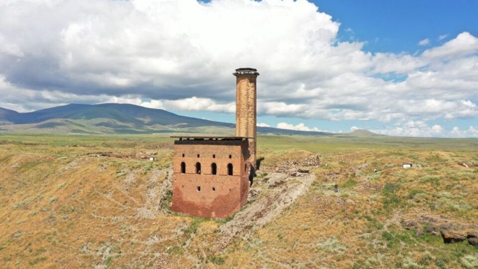 Anadolu'daki ilk Türk camisi ayağa kaldırılıyor