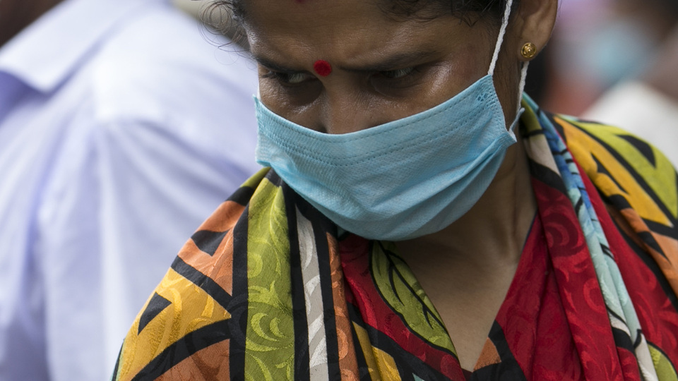 Virüs kapan eşini terk etti, iyileşince dönmek istedi!