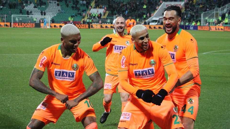 Beşiktaş'a 2. Alanyalı!