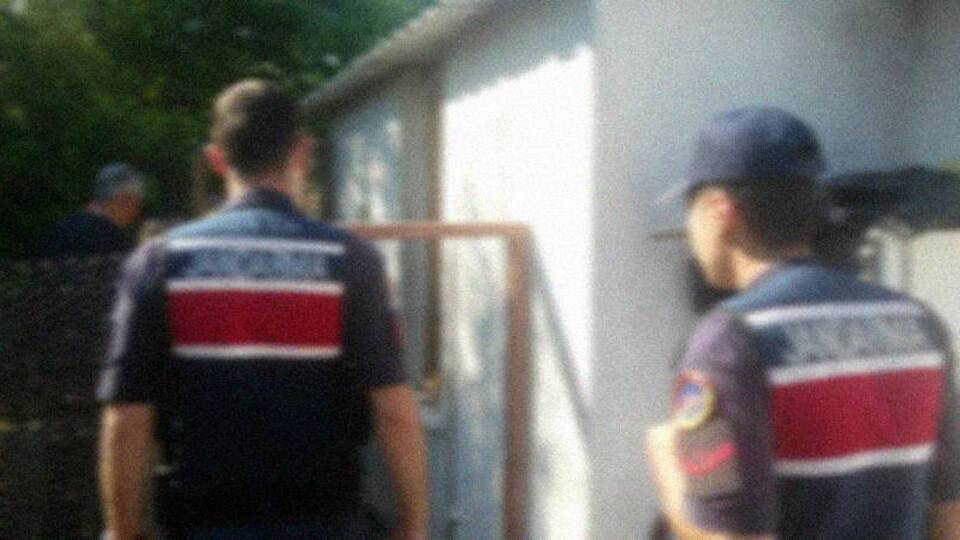 Husumetlisini önce bıçakladı sonra vurdu