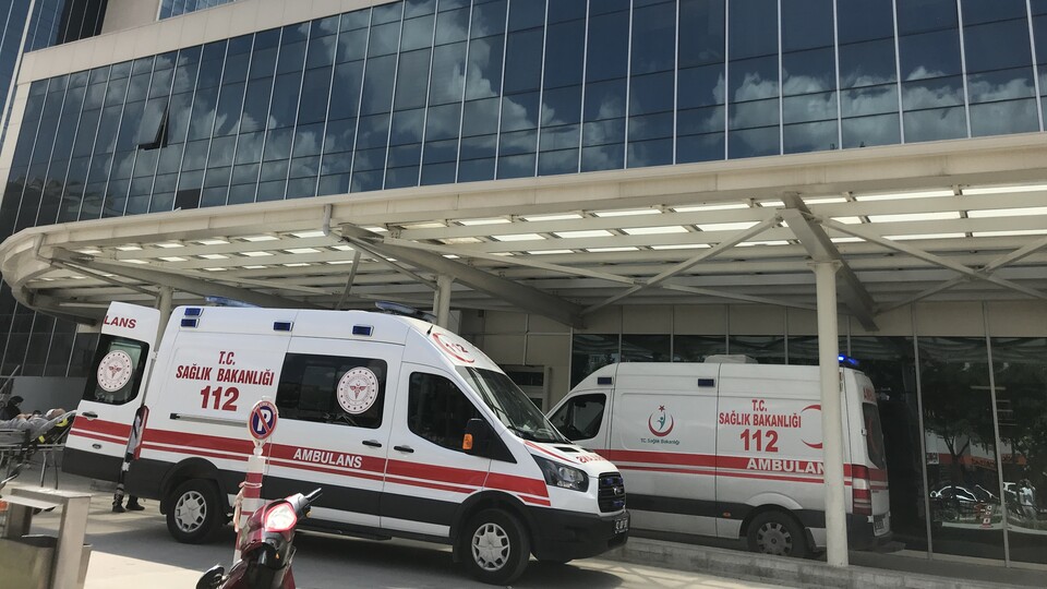 97 işçi zehirlenme şüphesiyle hastaneye kaldırıldı