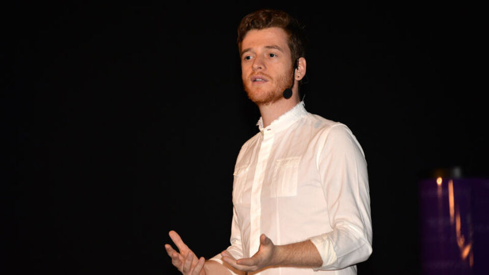 Metin Hara'ya büyük şok!