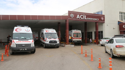 Erzurum'da 2 otomobil çarpıştı: 2 ölü, 3 yaralı!