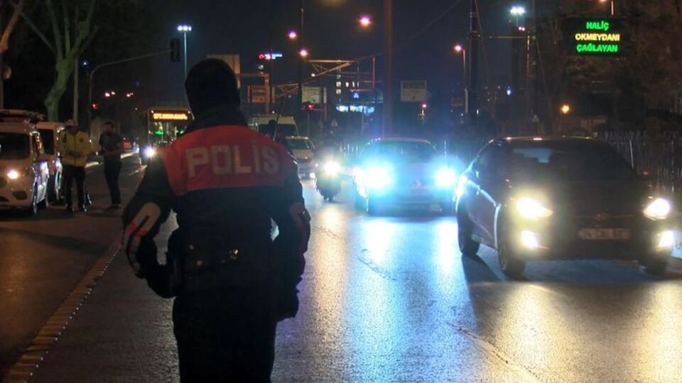 İstanbul'da asayiş uygulaması yapılıyor
