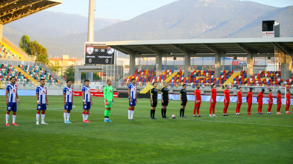 Galibiyet 90+4'te geldi!