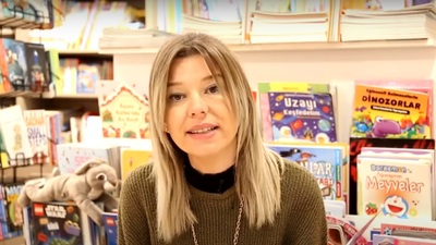 Merve Öztürk Kibritçi Dede masalını anlatıyor